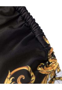 VERSACE - Top od bikini z wzorem Barocco. Kolor: czarny. Materiał: materiał #3