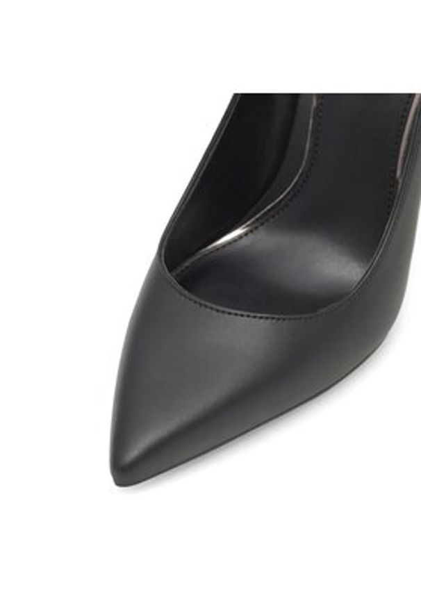 Nine West Szpilki SJ1487-2 Czarny. Kolor: czarny. Materiał: skóra. Obcas: na szpilce