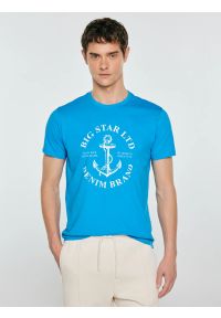 Big-Star - Koszulka męska z kontrastowym nadrukiem niebieska Kartes 401. Okazja: na co dzień. Kolor: niebieski. Materiał: dzianina, bawełna. Wzór: nadruk. Styl: casual, klasyczny, elegancki #1