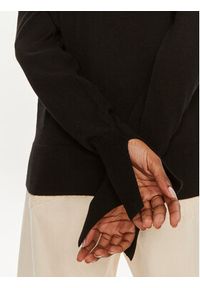 Calvin Klein Sweter K20K207573 Czarny Regular Fit. Kolor: czarny. Materiał: wełna #5