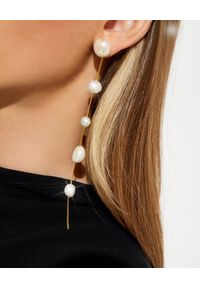 CULT GAIA - Wiszące kolczyki z perłami. Materiał: złote. Kolor: biały. Kamień szlachetny: perła #2
