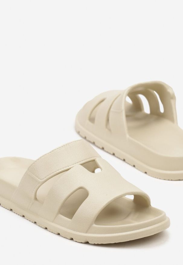 Born2be - Beżowe Piankowe Klapki z Geometryczną Cholewką Fleaura. Okazja: na co dzień, na plażę, na spacer. Kolor: beżowy. Materiał: jeans. Wzór: geometria. Sezon: lato. Styl: elegancki, casual