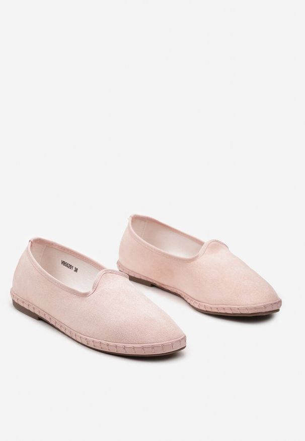 Born2be - Jasnoróżowe Balerinki z Ekozamszu z Okrągłym Noskiem Prexia. Okazja: na spacer, na co dzień. Nosek buta: okrągły. Kolor: różowy. Styl: casual