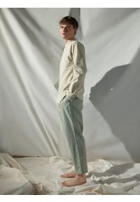 outhorn - Spodnie tkaninowe z lnem męskie - khaki. Kolor: brązowy. Materiał: tkanina, len #9