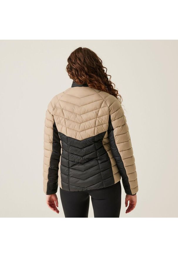 Regatta - Kurtka turystyczna damska Dalent pikowana. Kolor: beżowy. Sport: turystyka piesza, outdoor