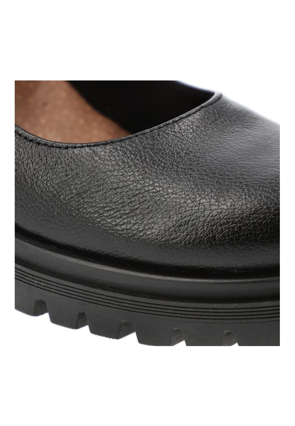 Armodo - Półbuty damskie Armdo, na klocku skórzane eleganckie zapinane sprzączką z okrągłym noskiem, czarne, 20166. Okazja: do pracy. Nosek buta: okrągły. Zapięcie: sprzączka. Kolor: czarny. Materiał: skóra. Obcas: na słupku. Styl: elegancki