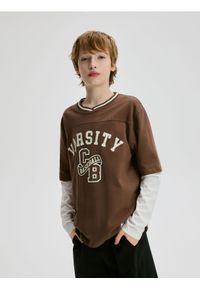 Reserved - Bawełniany longsleeve - brązowy. Kolor: brązowy. Materiał: bawełna. Długość rękawa: długi rękaw #1