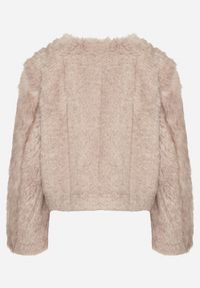 Born2be - Beżowa Futerkowa Kurtka o Prostym Kroju z Kieszeniami Awilise. Okazja: na studniówkę. Kolor: beżowy. Materiał: skóra. Długość: krótkie. Styl: klasyczny, wizytowy #7