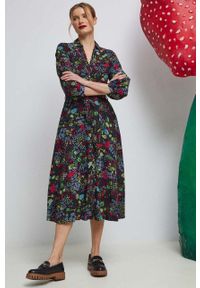 medicine - Medicine sukienka kolor multicolor midi rozkloszowana. Materiał: tkanina. Typ sukienki: rozkloszowane. Długość: midi #1