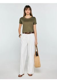 Big-Star - Koszulka damska z domieszką lnu khaki Otria 303. Kolor: zielony. Materiał: len. Styl: klasyczny #3