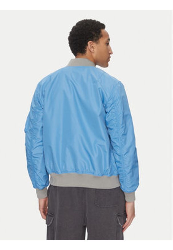 Alpha Industries Kurtka bomber MA-1 TTC Two Tone 126101 Niebieski Regular Fit. Kolor: niebieski. Materiał: syntetyk