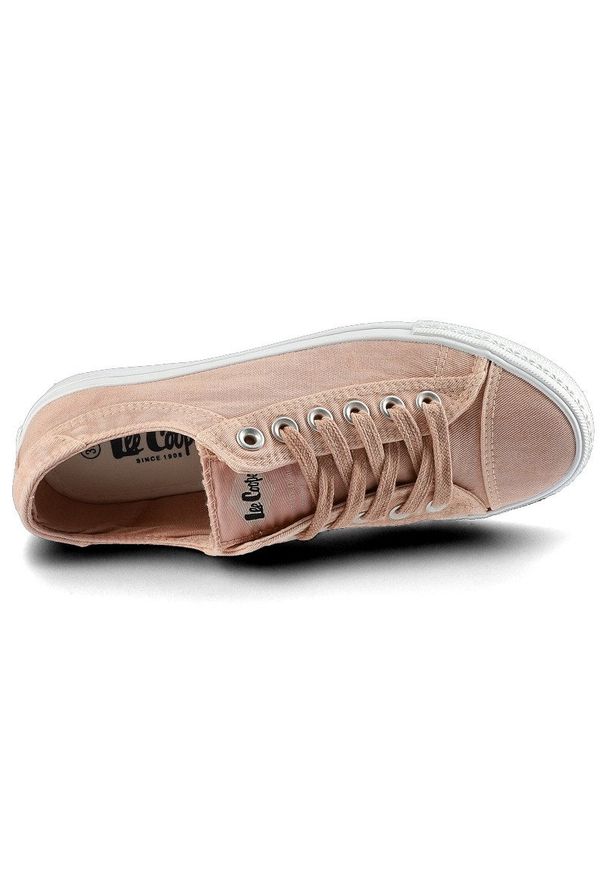 Różowe Trampki Lee Cooper Damskie Stylowe Obuwie. Okazja: na uczelnię, na co dzień, na spacer. Kolor: różowy. Materiał: materiał, jeans, guma. Szerokość cholewki: normalna. Styl: elegancki