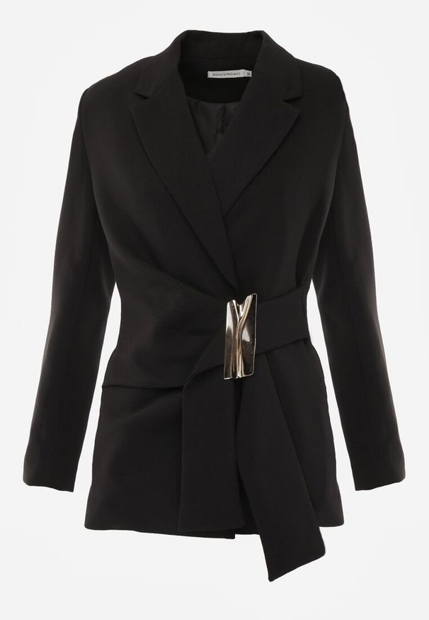 Renee - Czarna Marszczona Marynarka Taliowana z Wiskozą z Ozdobą przy Wiązaniu Zynelle. Kolor: czarny. Materiał: wiskoza. Wzór: aplikacja. Styl: elegancki