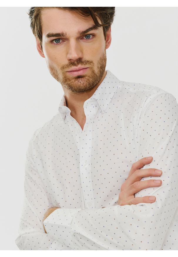 PAKO LORENTE – Elegancka koszula męska w delikatny wzorek P24SF-1X-021-B-S - Pako Lorente. Okazja: na co dzień. Materiał: jeans, elastan. Styl: elegancki