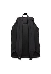 Calvin Klein Jeans Plecak Metro Nylon Flap Bp 43 Ny LV04G3085G Czarny. Kolor: czarny. Materiał: materiał