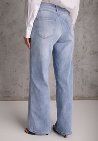 Renee - Niebieskie Bawełniane Jeansy High Waist Wide Leg Cariloth. Stan: podwyższony. Kolekcja: plus size. Kolor: niebieski #7