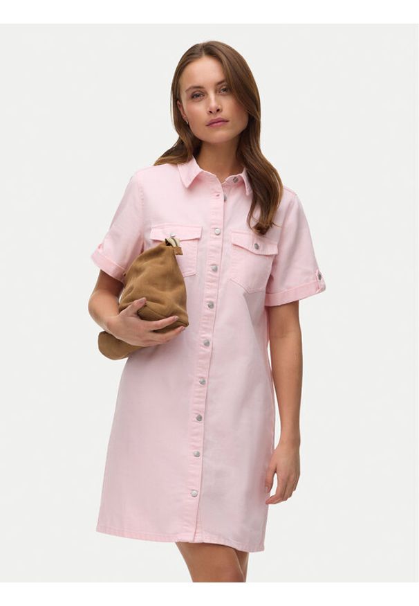 Vero Moda Sukienka jeansowa Jennie 10309665 Różowy Regular Fit. Kolor: różowy. Materiał: bawełna