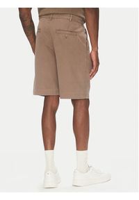 Lindbergh Szorty materiałowe 30-505054 Beżowy Wide Fit. Kolor: beżowy. Materiał: bawełna