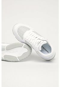 Calvin Klein Jeans - Buty. Nosek buta: okrągły. Zapięcie: sznurówki. Kolor: biały. Materiał: guma. Obcas: na platformie #3