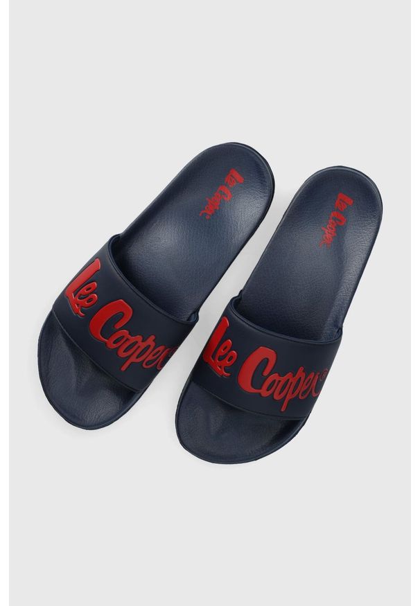 Lee Cooper klapki męskie kolor granatowy. Kolor: niebieski. Materiał: materiał