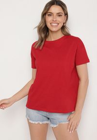 Born2be - Bordowy Klasyczny T-shirt Oversize z Bawełny Zivassa. Okazja: na co dzień. Kolor: czerwony. Materiał: bawełna. Styl: klasyczny #3