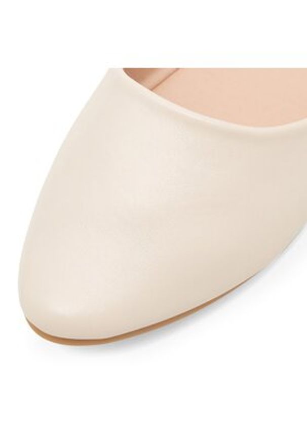 Jenny Fairy Baleriny CAMILLE WSS20701-01 Écru. Kolor: kremowy. Materiał: skóra