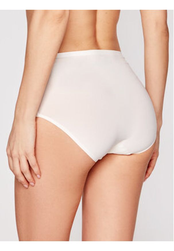 Chantelle Figi klasyczne z wysokim stanem Soft Stretch C26470 Biały. Stan: podwyższony. Kolor: biały. Materiał: syntetyk