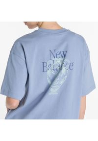 Koszulka damska New Balance WT51940DUS – niebieska. Kolor: niebieski. Materiał: bawełna, materiał. Wzór: napisy #6