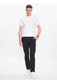 Guess Polo M3YP01 K7O64 Biały Slim Fit. Typ kołnierza: polo. Kolor: biały. Materiał: bawełna