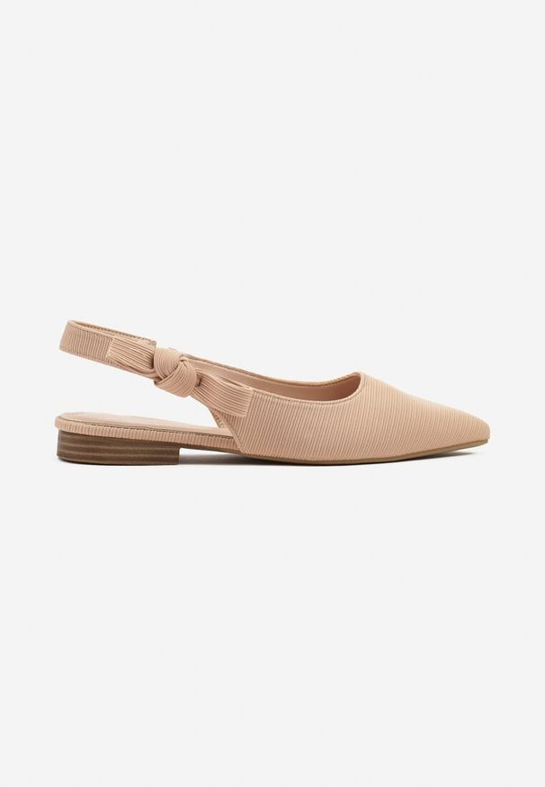 Renee - Beżowe Sandały Slingback z Tweedowymi Zdobieniami Calritis. Okazja: na co dzień, na spacer. Zapięcie: pasek. Kolor: beżowy. Materiał: jeans. Wzór: aplikacja. Obcas: na obcasie. Styl: elegancki, casual. Wysokość obcasa: niski