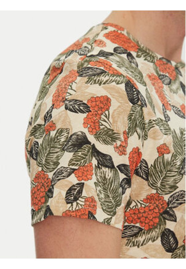 Blend T-Shirt 20717778 Beżowy Regular Fit. Kolor: beżowy. Materiał: bawełna