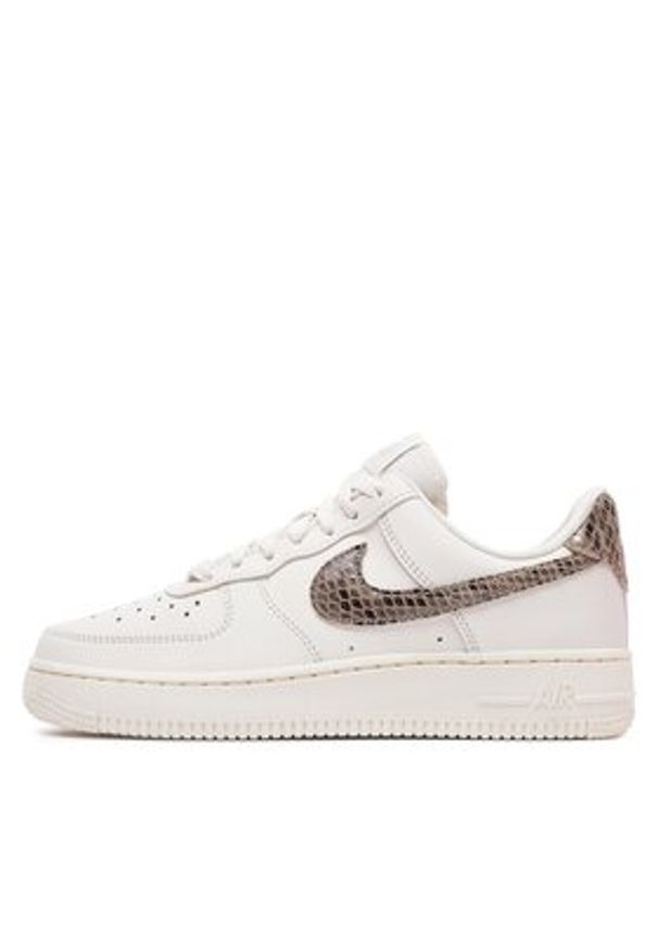 Nike Sneakersy Air Force 1 '07 DD8959 002 Biały. Kolor: biały. Materiał: skóra. Model: Nike Air Force
