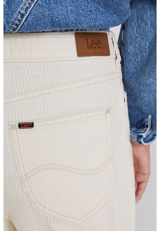 Lee Jeansy Shark Tooth damskie high waist. Stan: podwyższony. Kolor: beżowy
