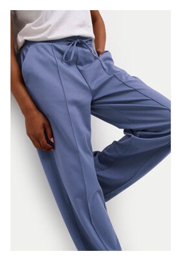 Kaffe Spodnie materiałowe Jenny 10508621 Niebieski Relaxed Fit. Kolor: niebieski. Materiał: syntetyk