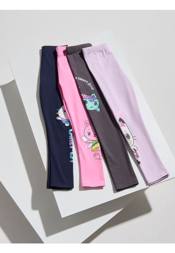 Sinsay - Bawełniane legginsy Gabby's Dollhouse 4 pack - wielobarwny. Materiał: bawełna