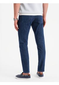 Ombre Clothing - Klasyczne spodnie męskie jeansy SLIM FIT z elastanem – ciemnoniebieskie V3 - Rozmiar: XXL. Kolor: niebieski. Materiał: jeans, elastan. Wzór: gładki, jednolity. Styl: klasyczny #7