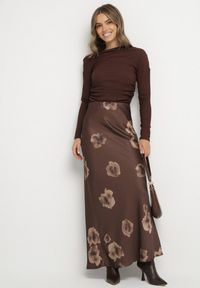 Born2be - Brązowa Kwiatowa Spódnica z Wysokim Stanem Esalera. Okazja: na co dzień. Stan: podwyższony. Kolor: brązowy. Wzór: kwiaty. Styl: klasyczny, casual, elegancki