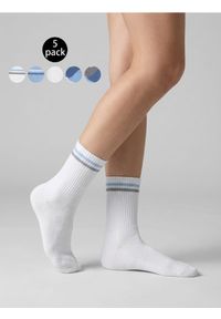 Sinsay - Zestaw skarpetek z paskami i kolorowymi panelami 5 pack - wielobarwny. Wzór: kolorowy #1