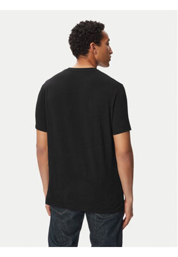 Karl Lagerfeld - KARL LAGERFELD T-Shirt 755781 563235 Czarny Regular Fit. Typ kołnierza: dekolt w karo. Kolor: czarny. Materiał: bawełna
