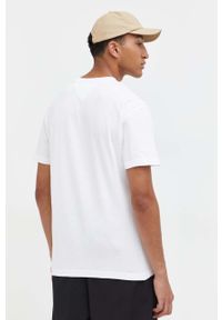 Tommy Jeans t-shirt bawełniany kolor biały z aplikacją. Kolor: biały. Materiał: bawełna. Długość rękawa: krótki rękaw. Długość: krótkie. Wzór: aplikacja. Styl: klasyczny #5