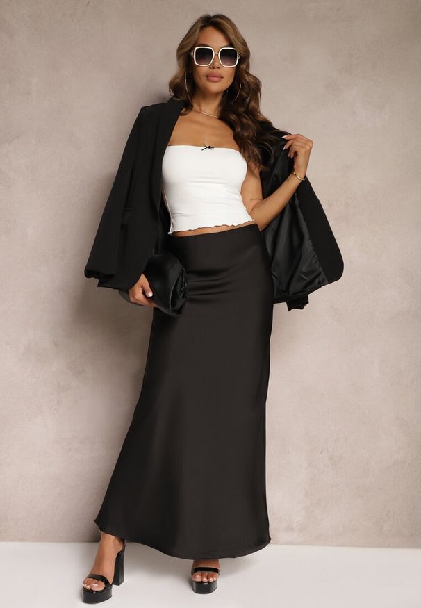 Renee - Czarna Satynowa Spódnica Maxi High Waist Formia. Stan: podwyższony. Kolor: czarny. Materiał: satyna