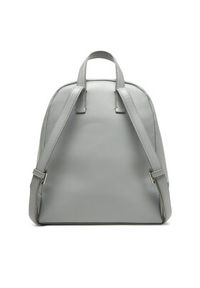 Calvin Klein Plecak Embossed Calvin Round Backpack K60K613185 Szary. Kolor: szary. Materiał: skóra #5