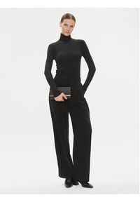 Calvin Klein Golf K20K206053 Czarny Slim Fit. Typ kołnierza: golf. Kolor: czarny