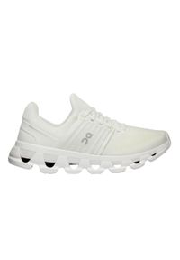Buty do biegania męskie On Running Cloud 5. Zapięcie: sznurówki. Kolor: biały. Materiał: syntetyk, tkanina, materiał. Szerokość cholewki: normalna. Sport: bieganie