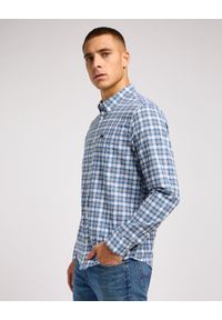 Lee - LEE MĘSKA KOSZULA LEE BUTTON DOWN ATLANTIC 112349957. Typ kołnierza: button down