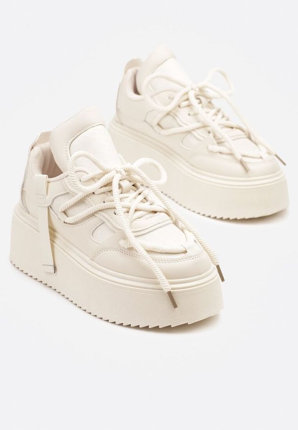 Born2be - Beżowe Sneakersy na Grubej Podeszwie z Ozdobnym Sznurowaniem Sovvia. Kolor: beżowy
