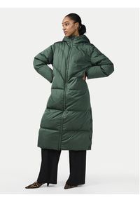 YAS Płaszcz zimowy 26030707 Zielony Regular Fit. Kolor: zielony. Materiał: syntetyk. Sezon: zima