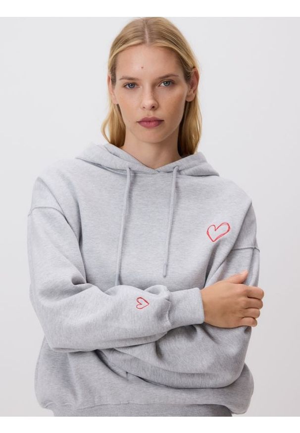Reserved - Bluza z haftem - jasnoszary. Kolor: szary. Materiał: dzianina, bawełna. Wzór: haft