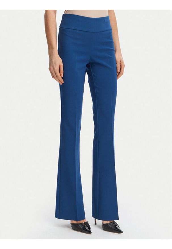 Rinascimento Spodnie materiałowe CFC0127876003 Niebieski Slim Fit. Kolor: niebieski. Materiał: syntetyk
