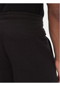 Just Cavalli Szorty sportowe 78OADT07 Czarny Regular Fit. Kolor: czarny. Materiał: bawełna. Styl: sportowy